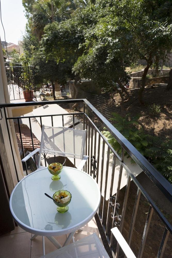 Elia Portou Rooms Chania  Exterior photo